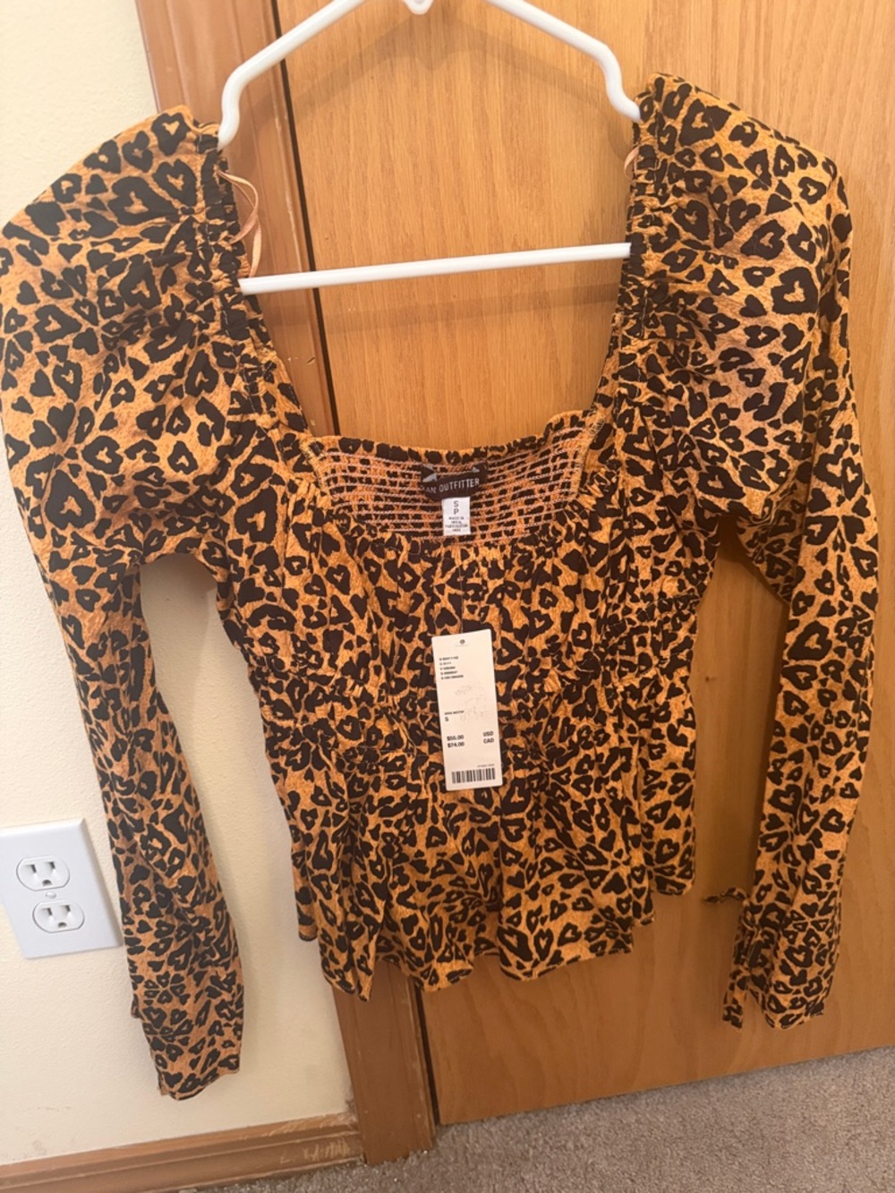 Urban Outfitters Mustard Yellow and Black Leopard Puff-Sleeve Top